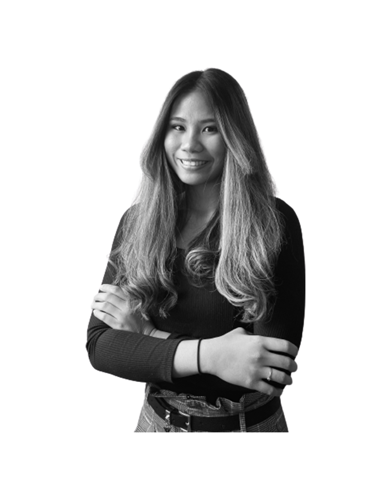 Community Manager qui cherche des talents et des clients potentiels. Elle gère la communication externe de l'entreprise.